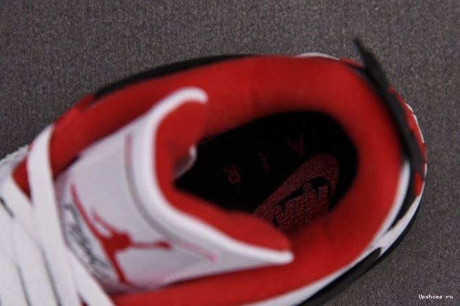 Red Jordan 4 DC7770-160 (2020) Retro Air Fire 0206